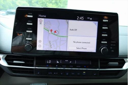 2021 Toyota Sienna XLE 8 Passenger
