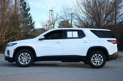2023 Chevrolet Traverse LS