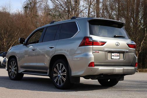 2021 Lexus LX 570 Three-Row
