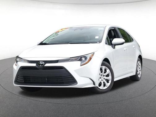 Wind Chill Pearl 2026 Toyota Corolla LE