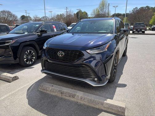 2023 Toyota Highlander XSE