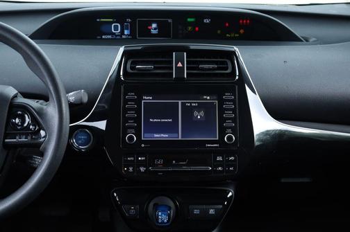 2021 Toyota Prius LE