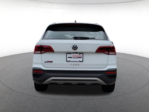 Pure White 2024 Volkswagen Taos 1.5T S