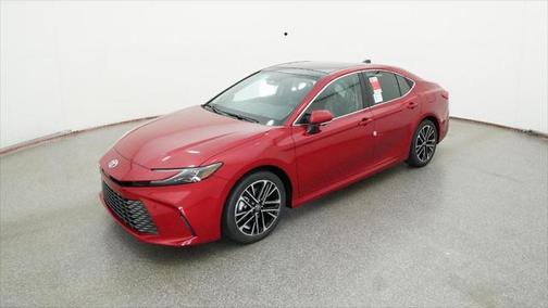 2025 Toyota Camry XLE
