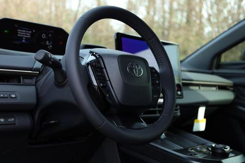 2026 Toyota bZ XLE Plus