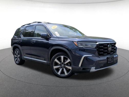 2023 Honda Pilot AWD Elite