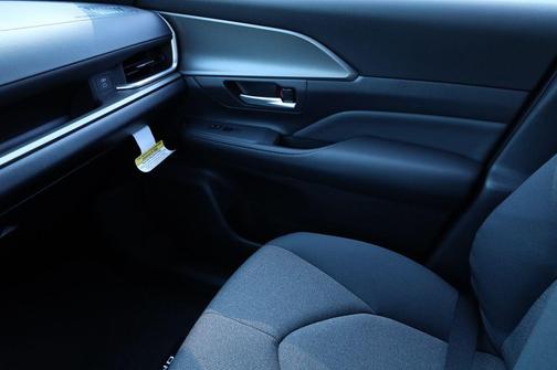 2026 Toyota Highlander Hybrid LE