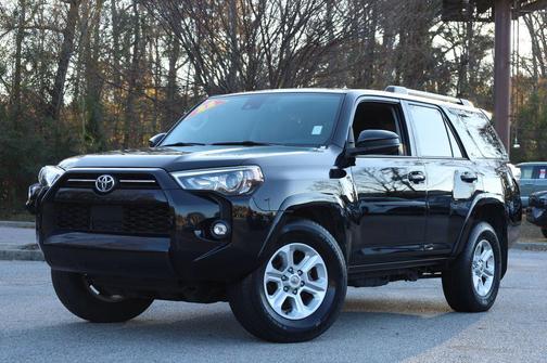2022 Toyota 4Runner SR5