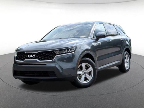 Gravity Grey 2022 Kia Sorento LX