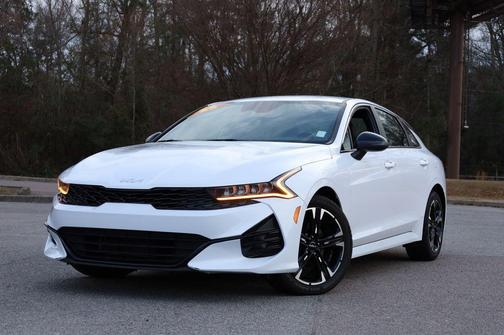 2022 Kia K5 GT-Line