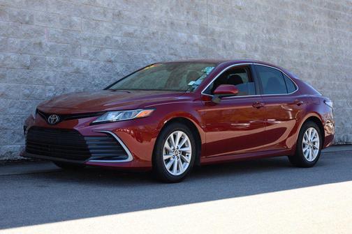 Ruby Flare Pearl 2021 Toyota Camry LE