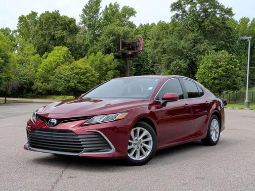 Ruby Flare Pearl 2021 Toyota Camry LE