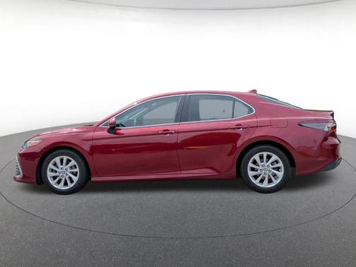 Ruby Flare Pearl 2021 Toyota Camry LE