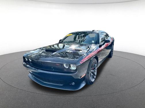 Pitch Black Clearcoat 2021 Dodge Challenger R/T Scat Pack