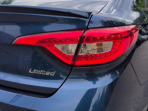 Lakeside Blue 2017 Hyundai SONATA Limited