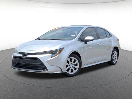 Classic Silver Metallic 2025 Toyota Corolla LE