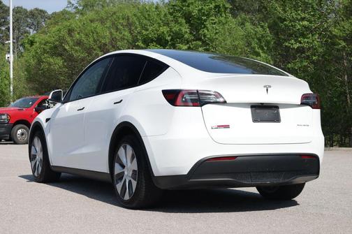 2023 Tesla Model Y Long Range Dual Motor All-Wheel Drive