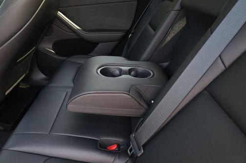 Pearl White Multi-Coat 2023 Tesla Model Y Long Range Dual Motor All-Wheel Drive