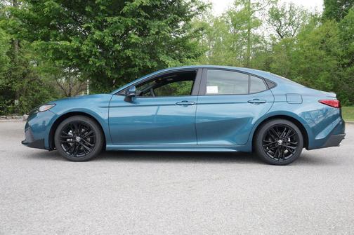 Ocean Gem 2026 Toyota Camry SE