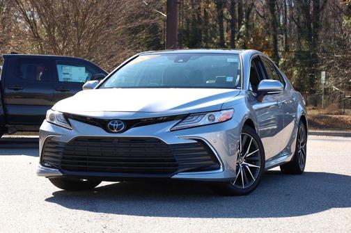 2023 Toyota Camry XLE