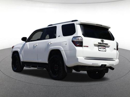 Ice Cap 2023 Toyota 4Runner SR5 Premium