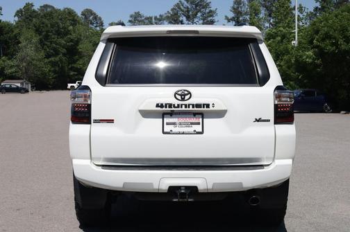 Ice Cap 2023 Toyota 4Runner SR5 Premium