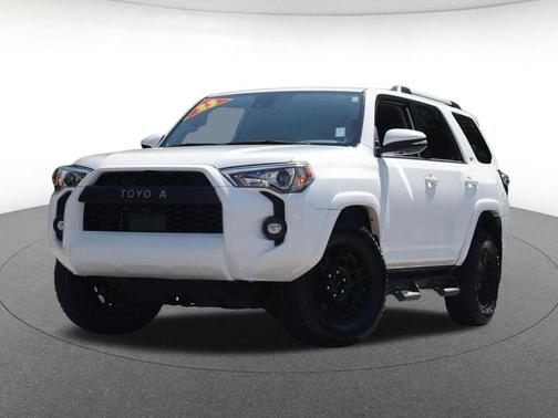 Ice Cap 2023 Toyota 4Runner SR5 Premium