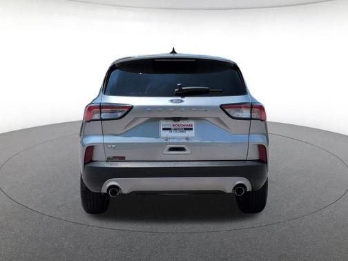 Silver Metallic 2022 Ford Escape SE