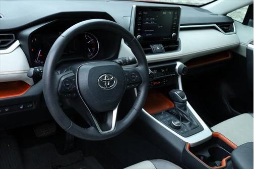 2020 Toyota RAV4 Adventure
