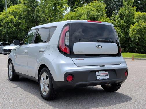 Bright Silver 2017 Kia Soul Base