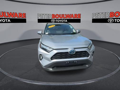 2024 Toyota RAV4 Hybrid XLE Premium