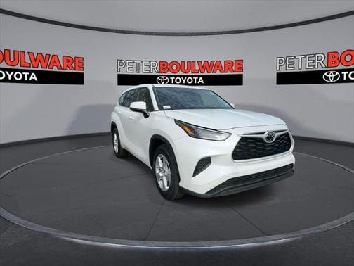 2023 Toyota Highlander L