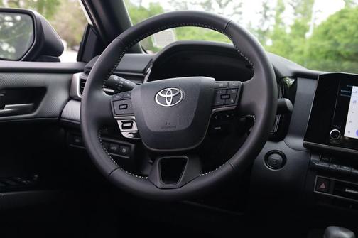 Underground 2026 Toyota Camry SE