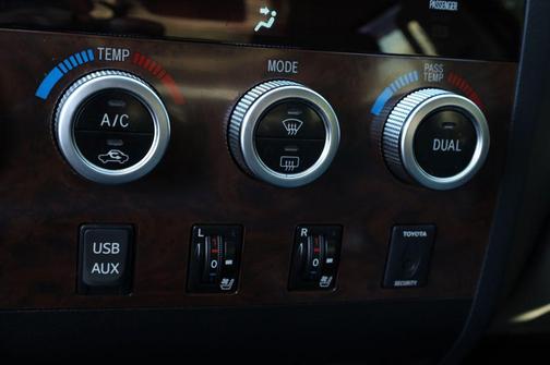 2013 Toyota Tundra Platinum