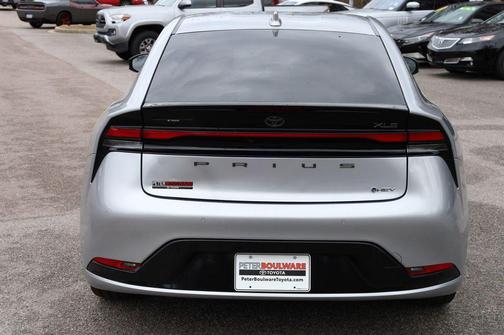 2024 Toyota Prius XLE