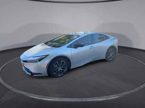 2024 Toyota Prius XLE