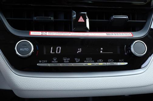 2026 Toyota Corolla Hybrid LE