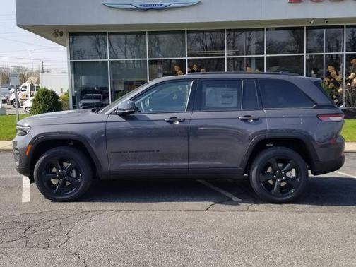 2025 Jeep Grand Cherokee Altitude
