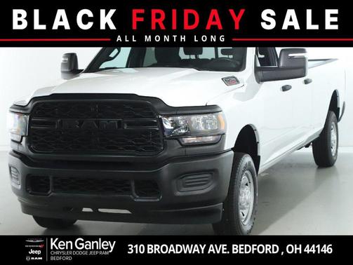 2024 RAM 2500 Tradesman Crew Cab 4x4 8' Box