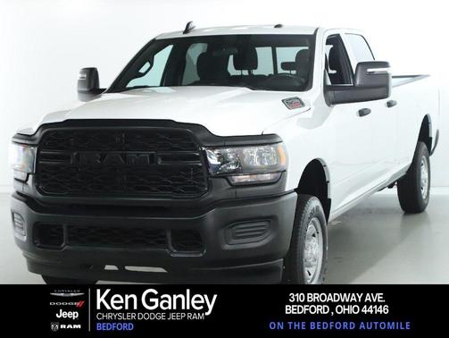 2024 RAM 2500 Tradesman Crew Cab 4x4 8' Box
