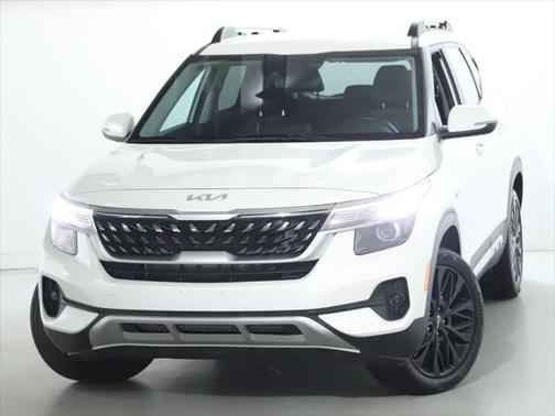2022 Kia Seltos Nightfall Edition