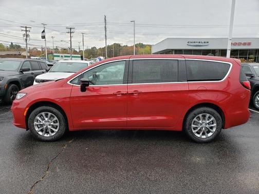 2026 Chrysler Pacifica L