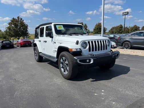 2023 Jeep Wrangler 4-Door Sahara 4x4