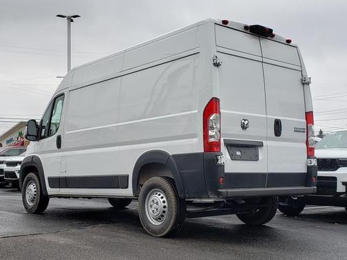 2026 RAM ProMaster 1500 Base