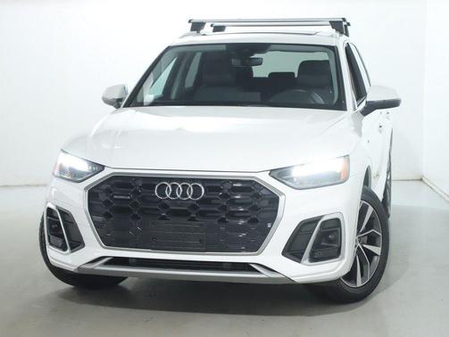 2023 Audi Q5 45 S line Premium Plus