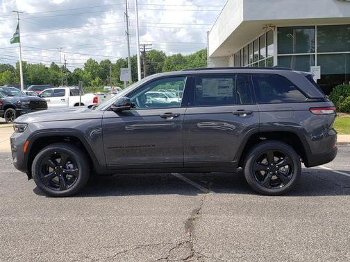 2025 Jeep Grand Cherokee Limited X