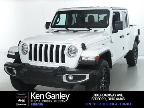 2023 Jeep Gladiator Overland