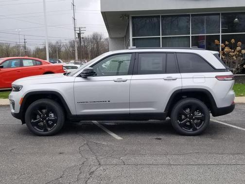 2025 Jeep Grand Cherokee Limited X