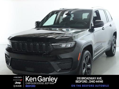 2023 Jeep Grand Cherokee Altitude