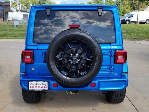 2022 Jeep Wrangler Unlimited Sahara